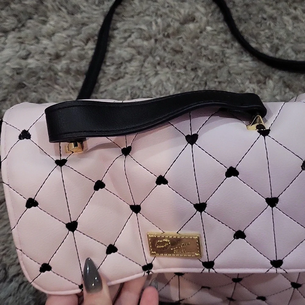 Betsey Johnson Purse - Picture 4 of 10